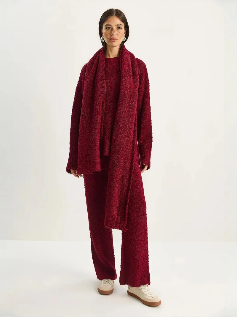 بيانكو لوتشي طقم قطعتين محبوك كبير الحجم من لوتشي