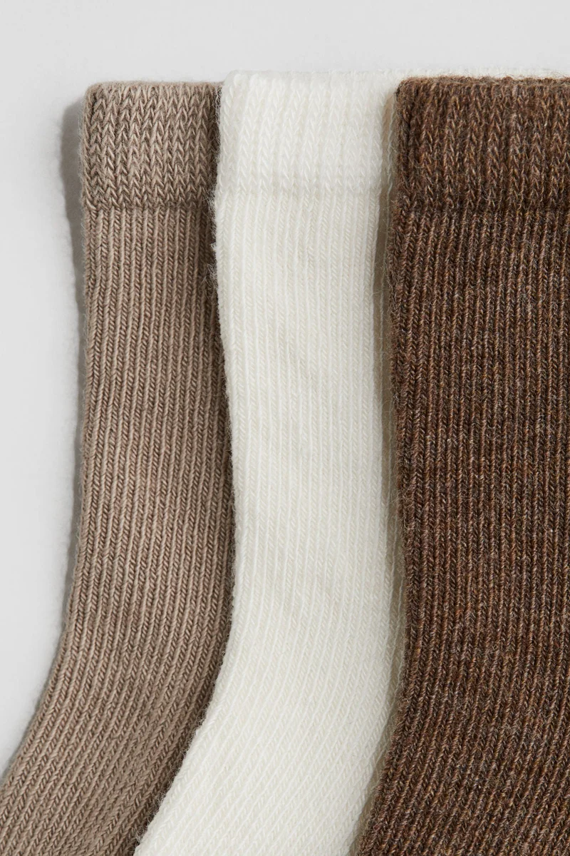 اتش اند ام عبوة جوارب من  قطع