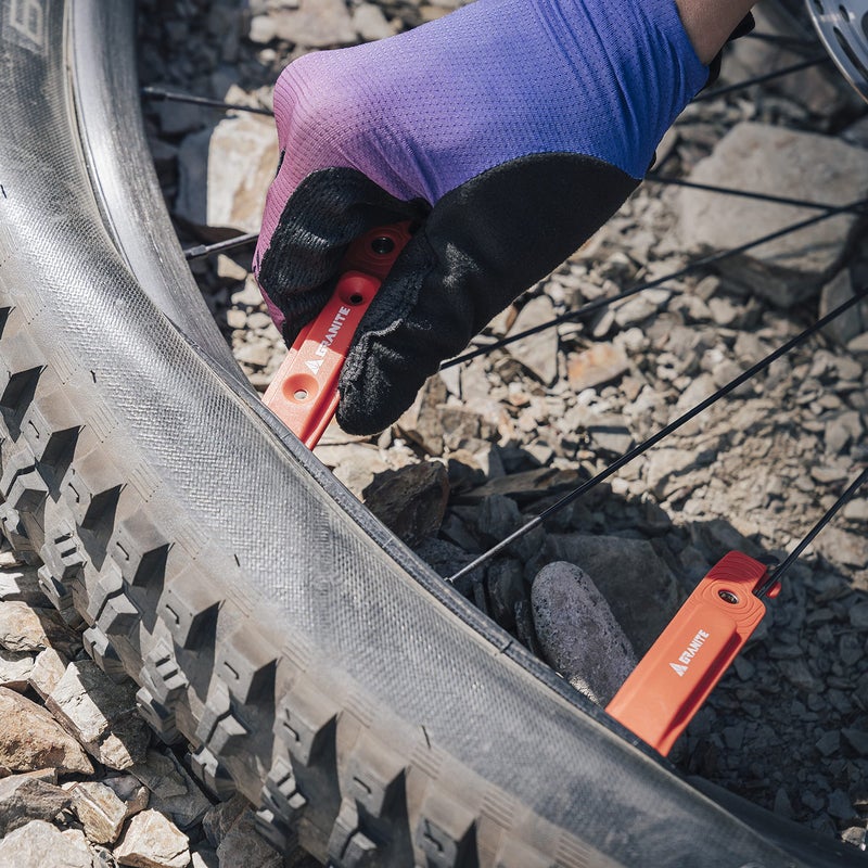 جرانيت رافعات إطارات الدراجة من الجرانيت تالون مع سلسلة دراجات كماشة وصلة رئيسية وظيفة سلسلة الدراجة أدوات إزالة الارتباط السريع مجموعة أدوات الدراجة للدراجات الجبلية ودراجة Bmx (أسود) - Image 5