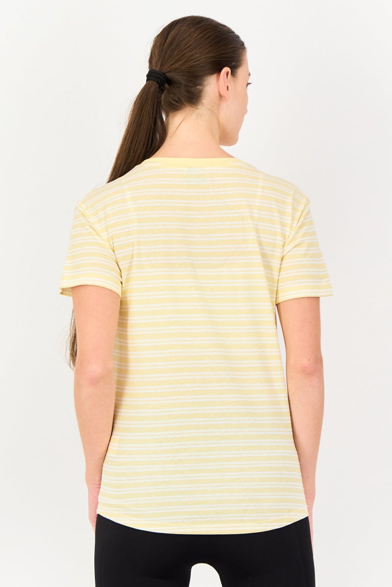 PUMA Women Relaxed Fit Short Sleeve Outdoor T-Shirt, Multicolor - Image 3