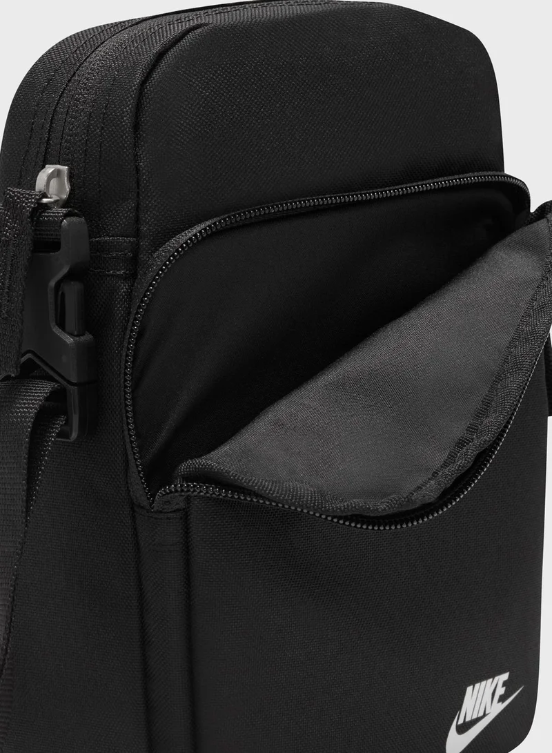 Nike Heritage Crossbody