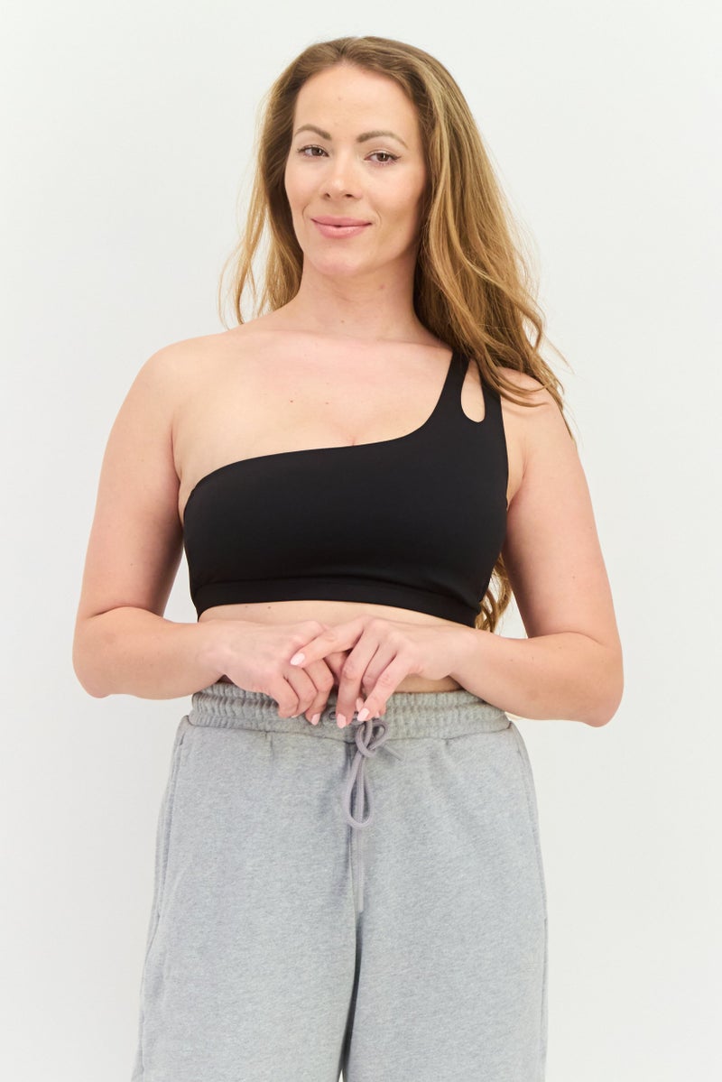 Adidas سوتيان رياضي نسائي مزود بغطاء رأس وحمالة عنق، أسود - Image 1