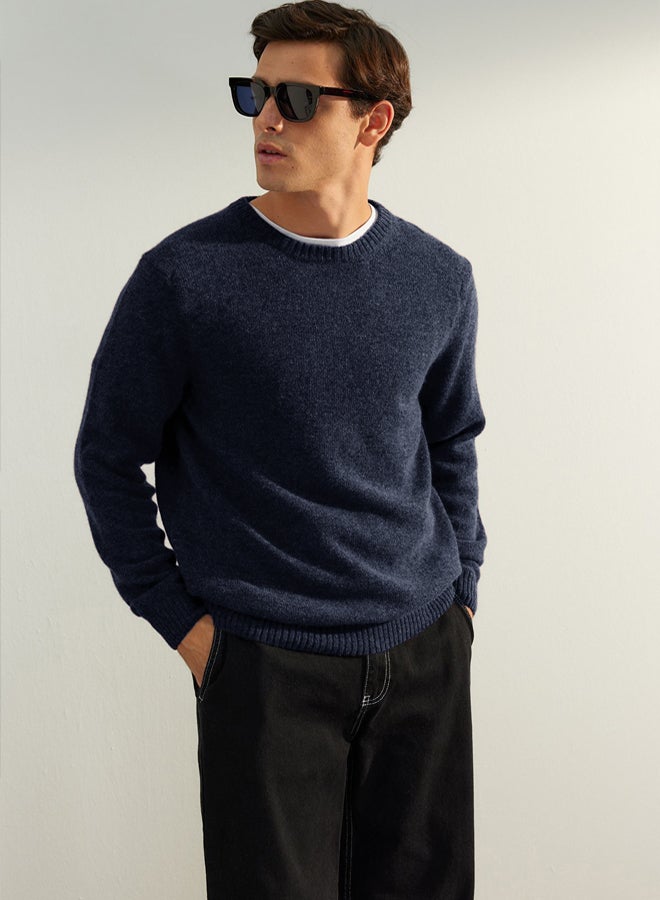 trendyol Limited Edition Navy Blue Regular Woolen Crew Neck Plain Knitwear Sweater - Image 4