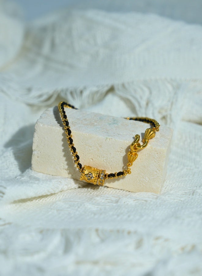 اسوارة نسائية مطلية بذهب 18 قيراط مع زركونيا مضيئة - هيبوالرجينيك - هدية مع صندوق أنيق - للارتداء اليومي - Image 5