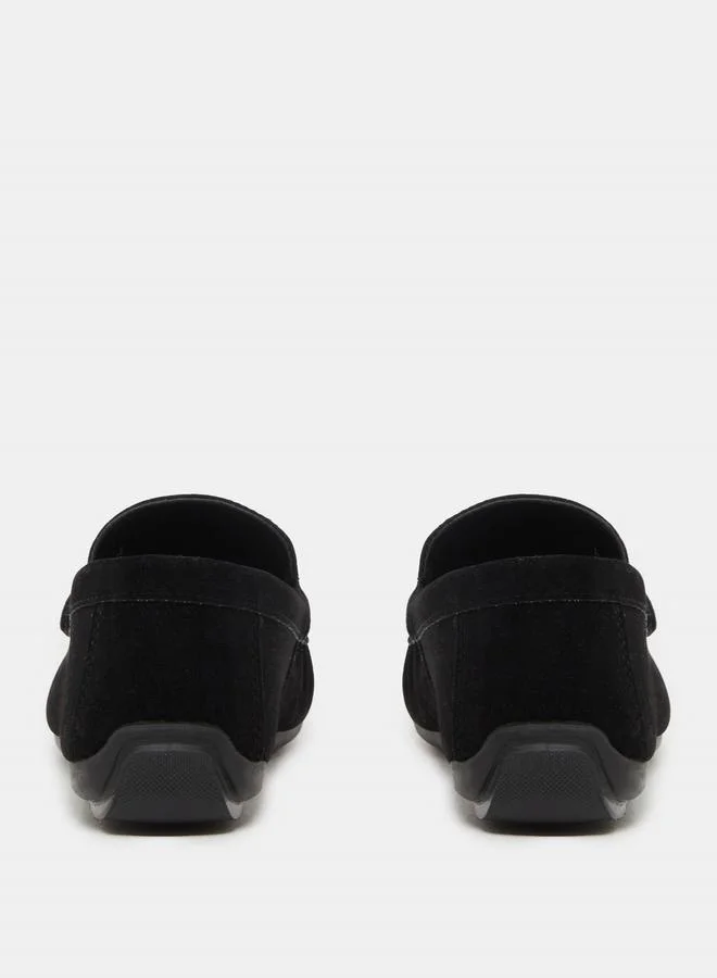 Styli Low Ankle Slip-on Loafers with Buckle Detail