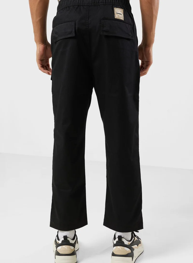 FINGERCROXX Logo Pants