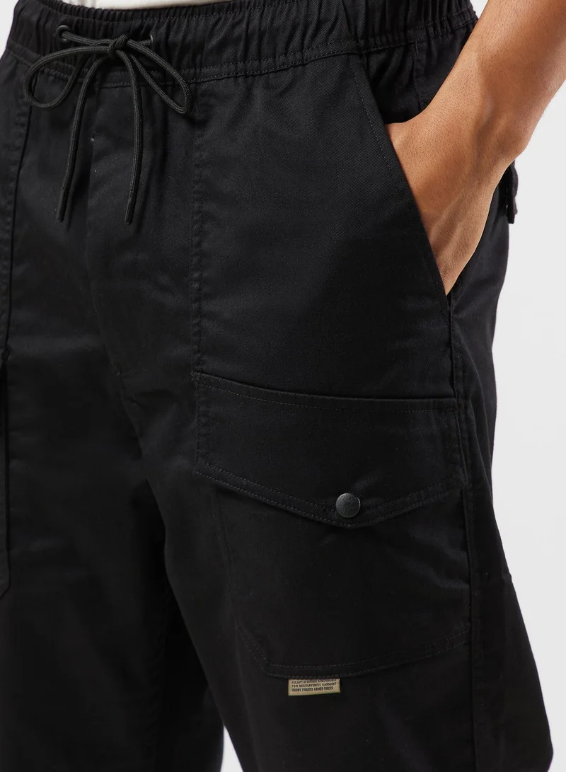 FINGERCROXX Logo Pants