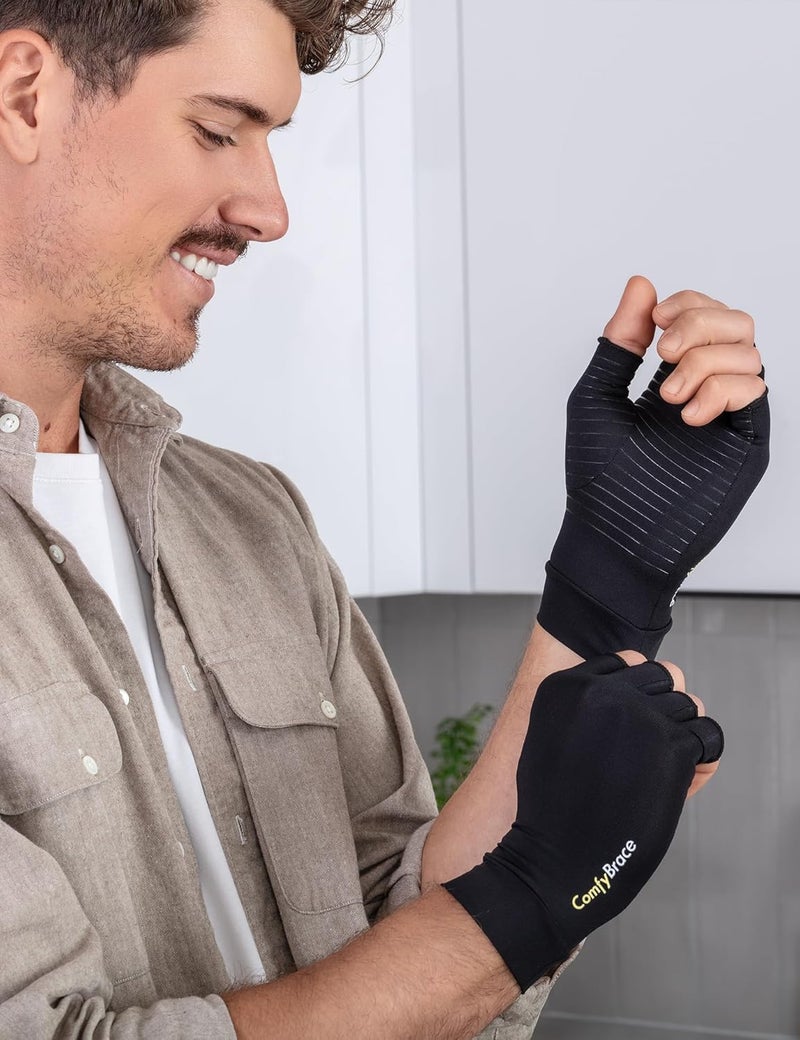 ComfyBrace Copper Infused Compression Gloves for Arthritis Relief - Image 4