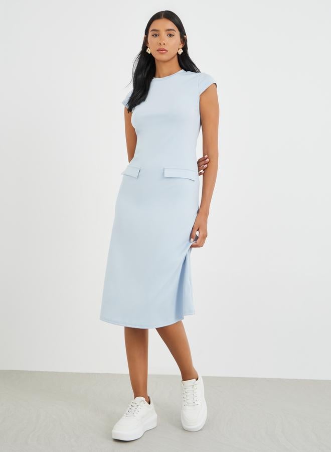 تايك تو فستان ميدي بدون أكمام بياقة دائرية بلون سادة - Image 3