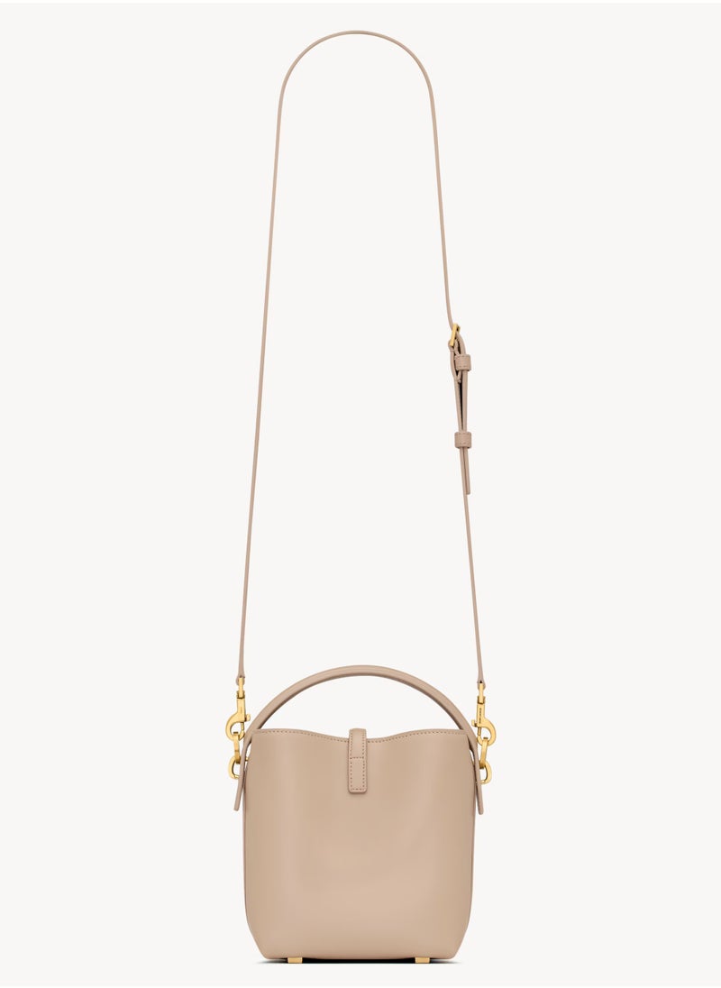 Le 37 YSL Bucket Bag in Smooth Leather
