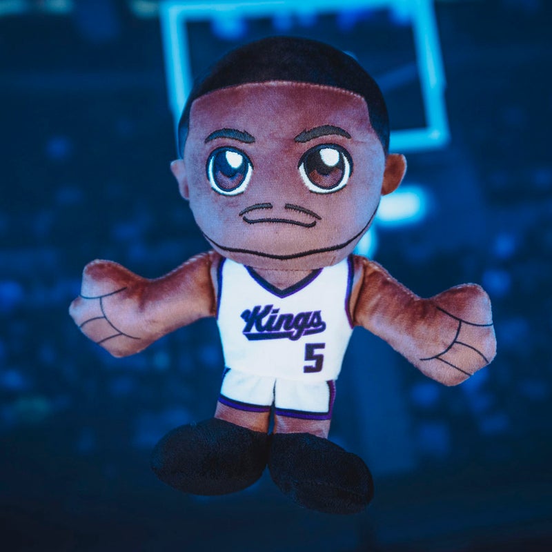 بليتشر كرييتشرز المخلوقات المبيضة ساكرامنتو الملوك ديارون فوكس 8 "" NBA Kuricha Sitting Plush - Soft Chibi مستوحى من NBA Superstar - Image 2
