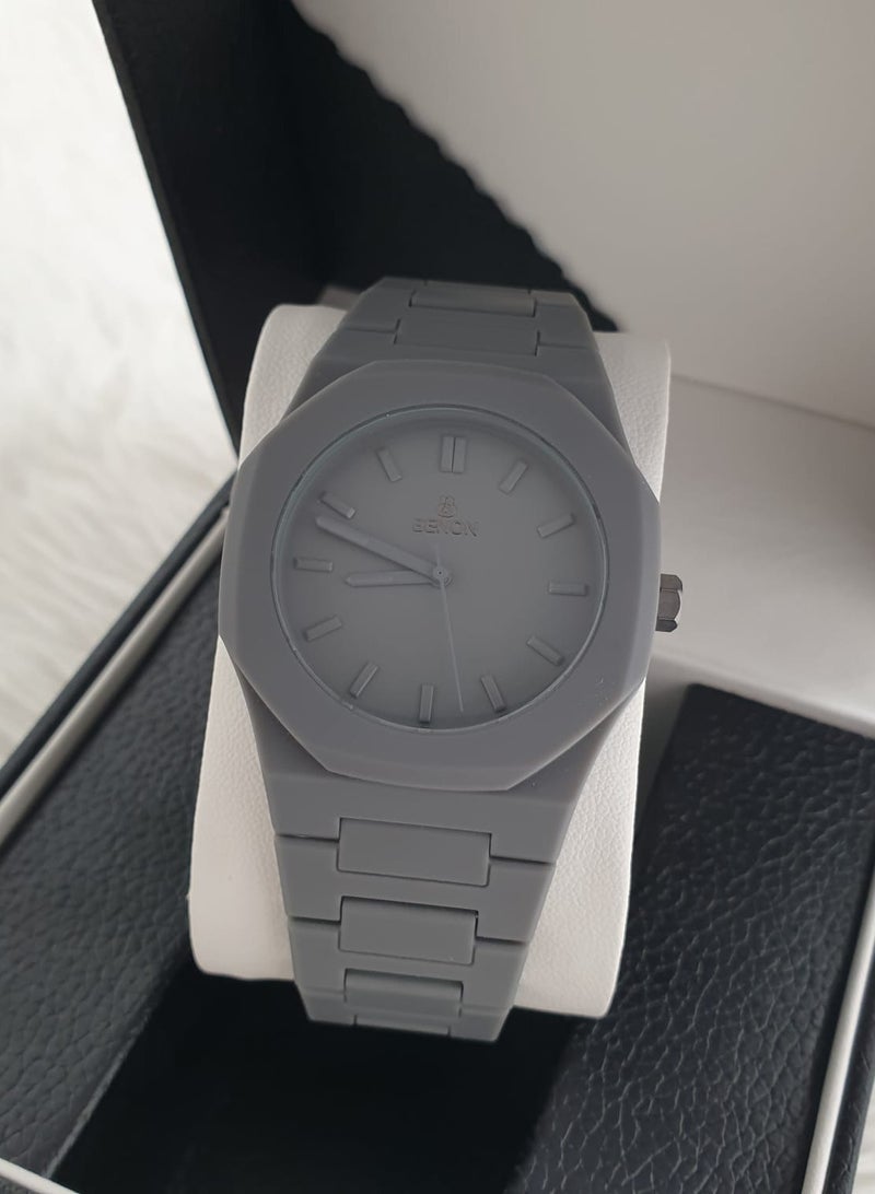 بينون ساعة يد رجالية كاربون من بينون بجودة عالية وضد الماء