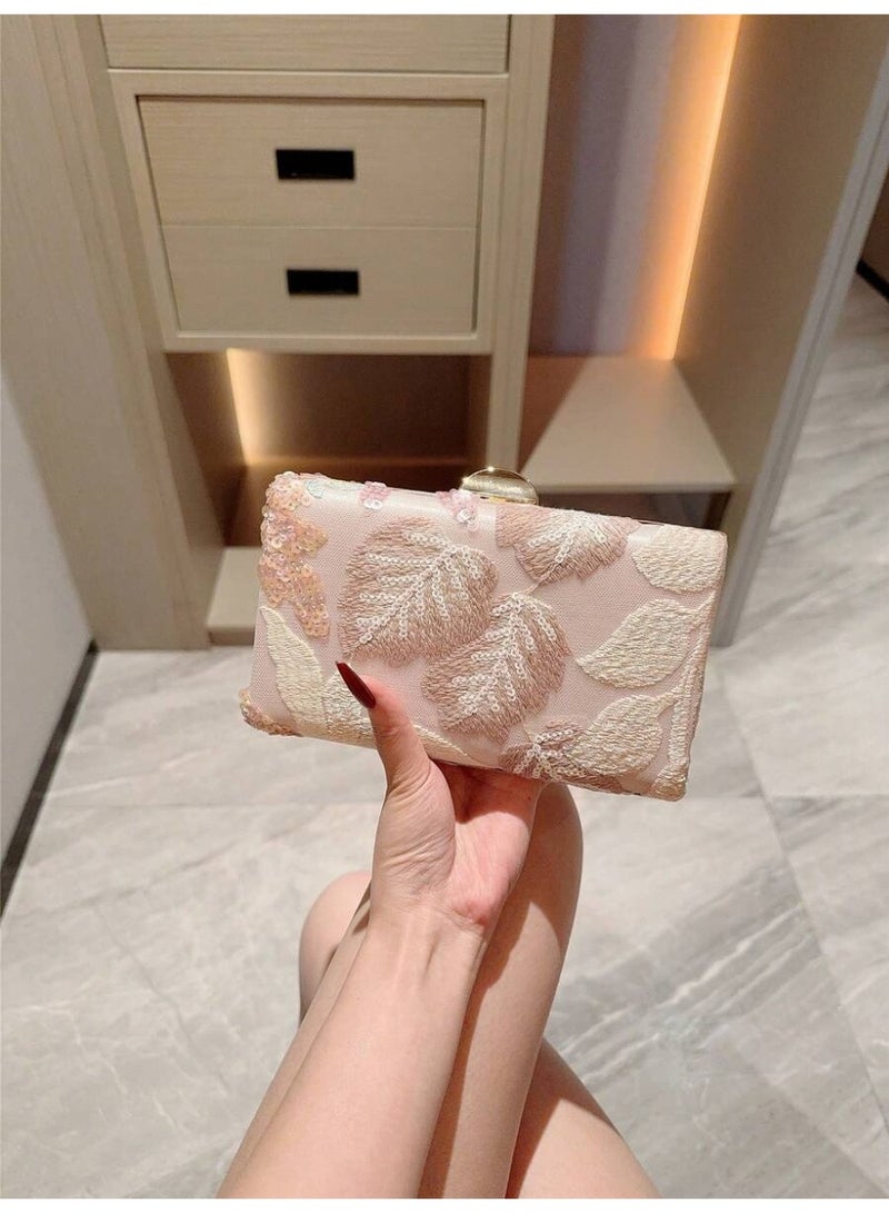 شنطة سهرة نسائية كلتش مطرزة بالخرز والترتر تصميم فاخر للمناسبات - Image 4
