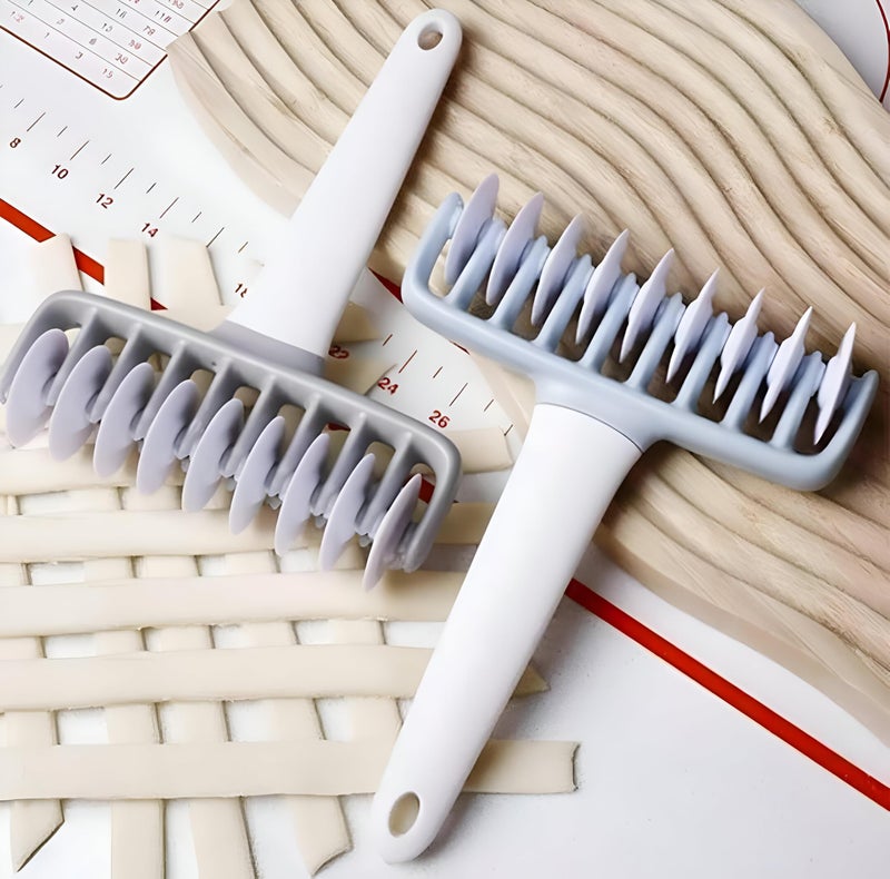 Pasta Maker - Innovative tool for creating fresh spaghetti and other pasta types with ease, featuring a rotating design for perfect cuts every time. (1pcs) - Image 3