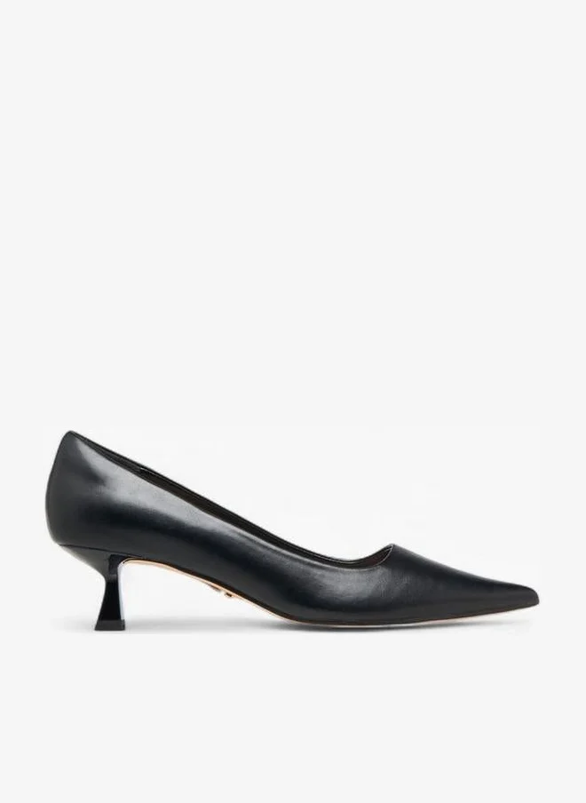 Paprika Solid Pointed Toe Shoes With Kitten Heels