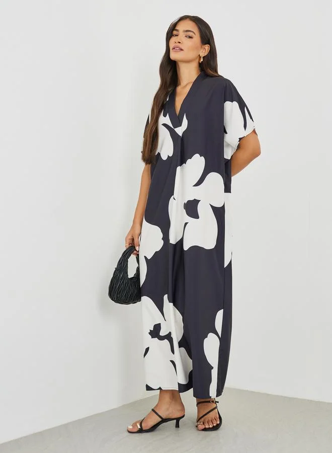 ستايلي Styli Floral Print Batwing Sleeve V-Neck Maxi Dress