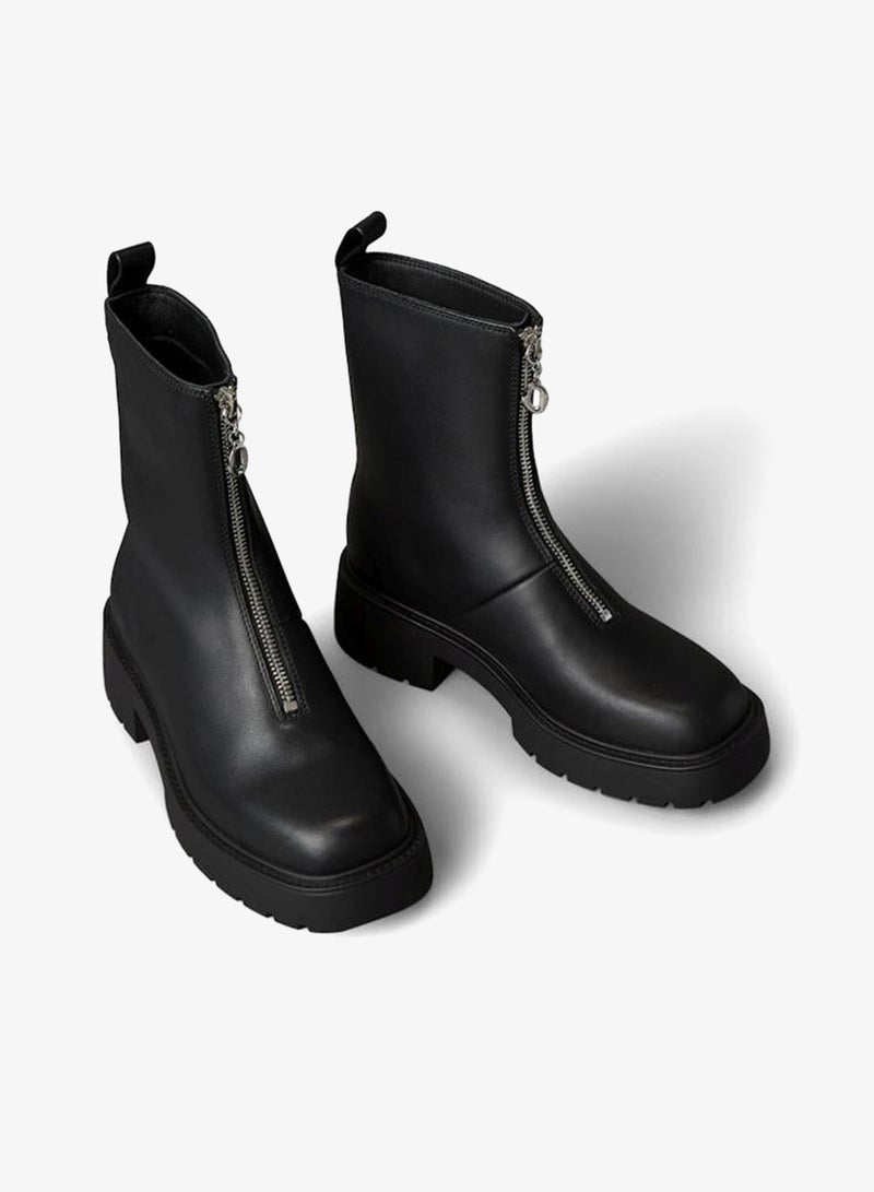 كالفن كلاين جينز أحذية برقبة بسحاب أمامي سميك - Image 3