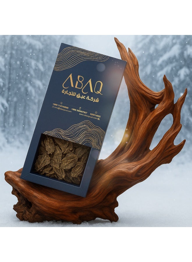 Quarter kilo (250 grams) of Kalimantan oud (blue oud)