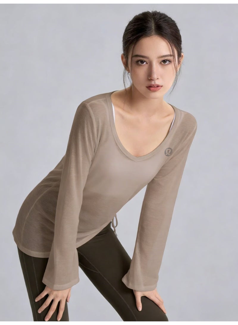 Lululemon Women's Thin Fit Sports Top, Made of Moisture wicking Fabric and Minimalist Logo - Image 5