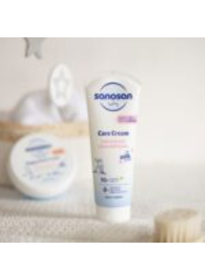 سانوسان كريم عناية للأطفال - 100 ملWith natural milk protein – the best from milk for healthy baby skin. Rich, nourishing cream for babies’ skin – from head to toe. Right from the start. With moisturisers of natural origin, skin-friendly allantoin and nourishing shea butter. 24 h moisturising effect. - Image 3