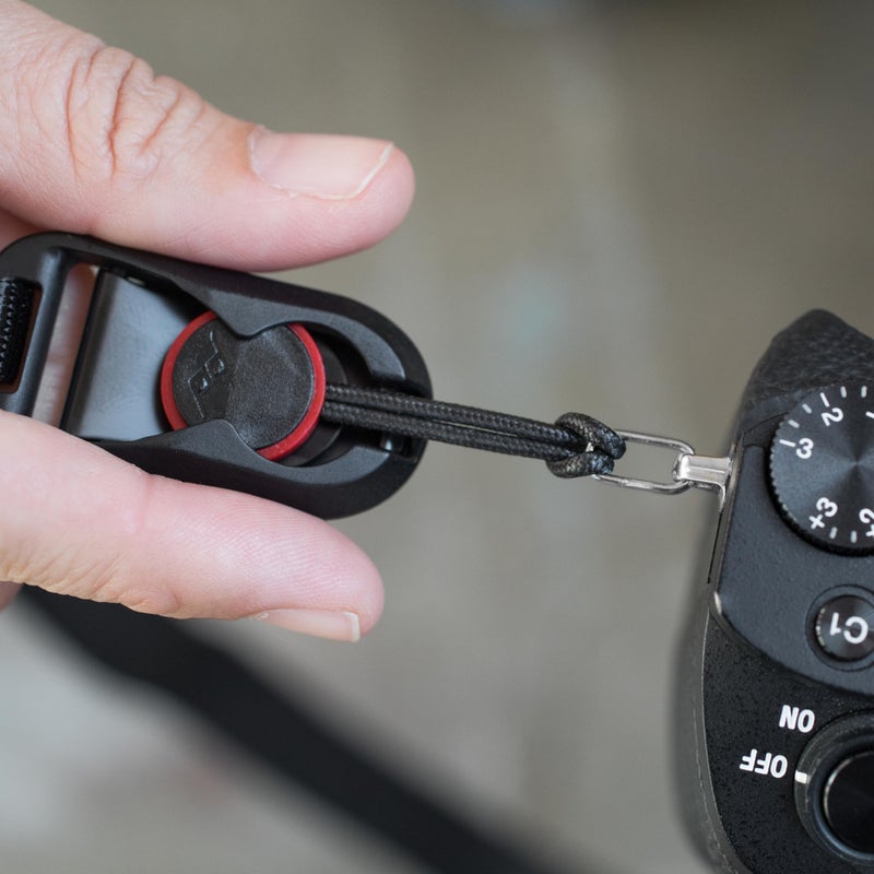 Peak Design Anchor Links, Includes 2 Links and 4 Anchors, Fits Standard/OEM Camera Straps, Low Profile, Quick and Secure, Easy Attach to Cameras, Binoculars and More, 200 lb Capacity - Image 3