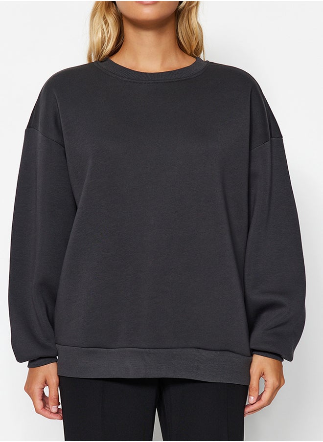 trendyol - Anthracite Oversize/Relaxed Fit Basic Crew Neck Thick/Polar inside Knitted Sweatshirt TWOAW24SW00102 - Image 1