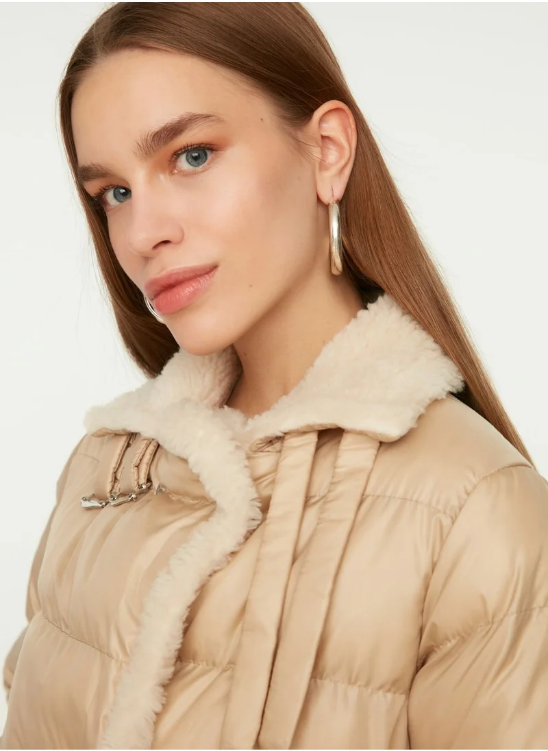 trendyol Pocket Detail Quilted Jacket