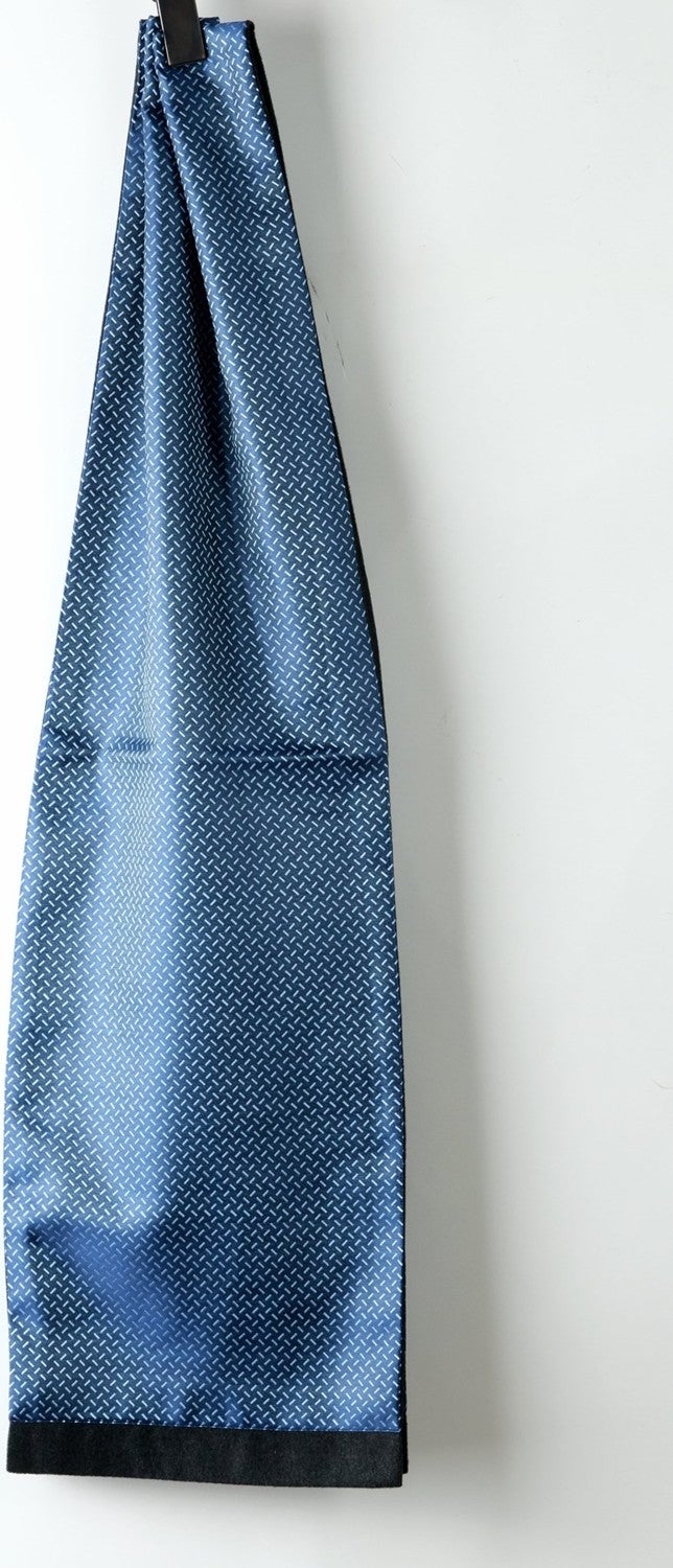 Bie's Gift Stripe Pattern Phosphor Satin Fine Cashmere Textured Soft Winter New Generation Scarf Scarf  - Image 5