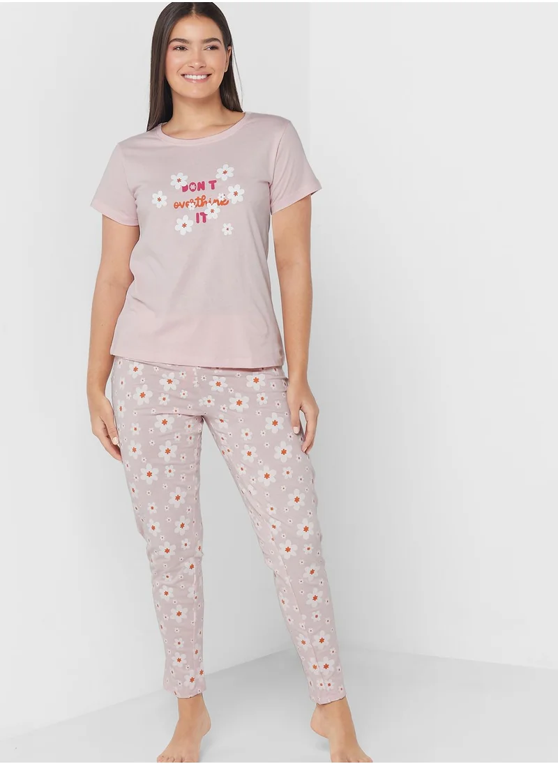 Ginger Printed T-Shirt And Pyjama Set