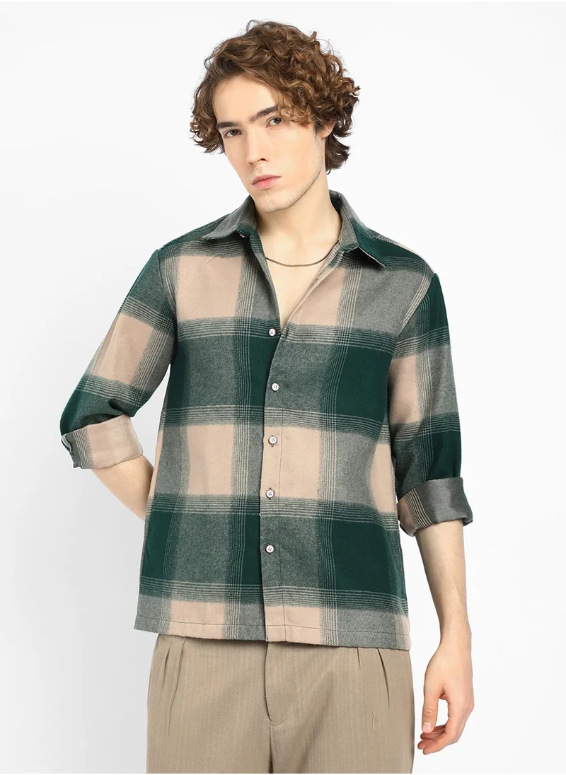 Campus Sutra Men's Emerald Green & Buff Beige Vignette-Checkered Oversized Shirt