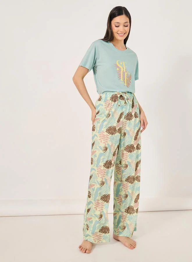 Styli Self Love Graphic T-Shirt and Leaf Print Pyjama Set