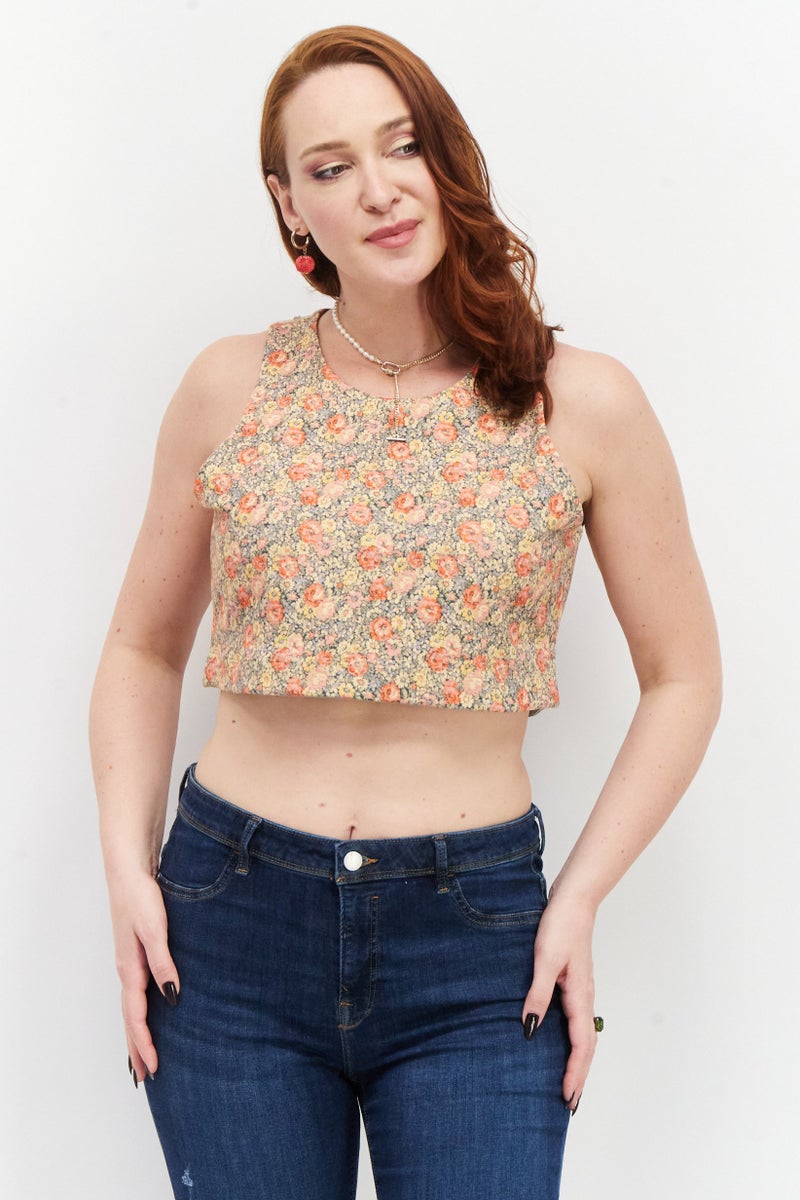 Eddie Bauer Women Scoop Neck Sleeveless Floral Crop Top, Beige Combo - Image 1