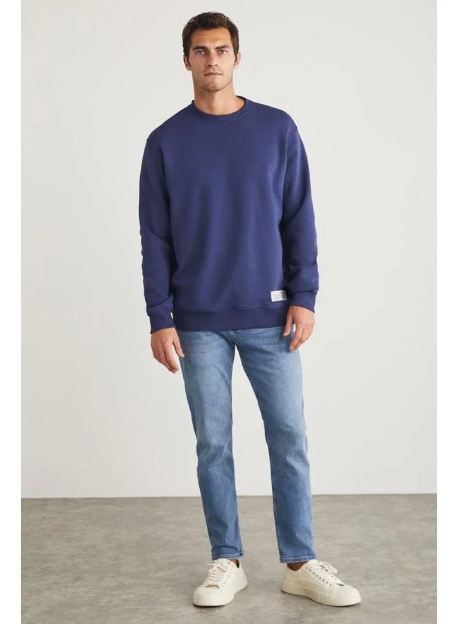 Grimelange Travís Men's Organic Fabric Ultra-Soft Regular Fit Crew Neck Navy Sweatshirt.