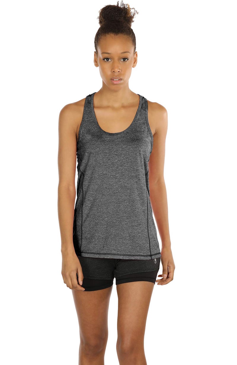 icyzone قمصان رياضية للنساء من icyzone - قمصان يوجا رياضية بتصميم Racerback، قمصان جيم للتمارين (عبوة من 3) (M، رمادي داكن/أحمر زهري/وردي) - Image 2