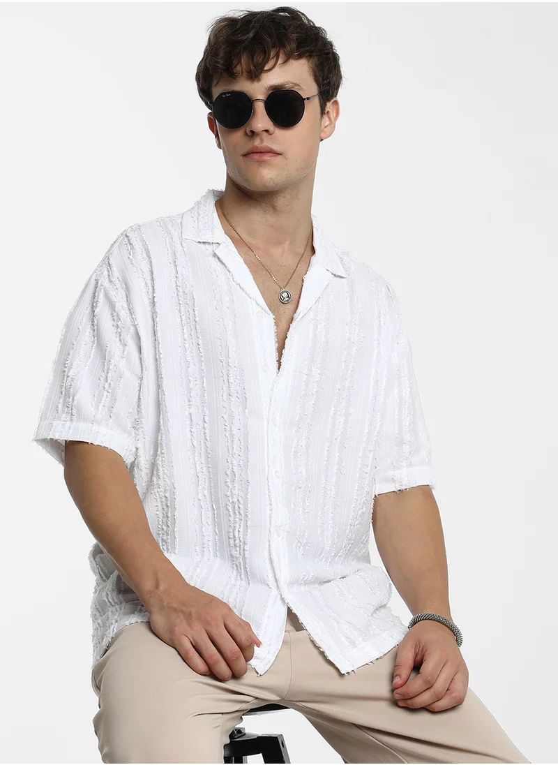 كامبوس سوترا Men's Chalk White Unhemmed Striped Oversized Shirt