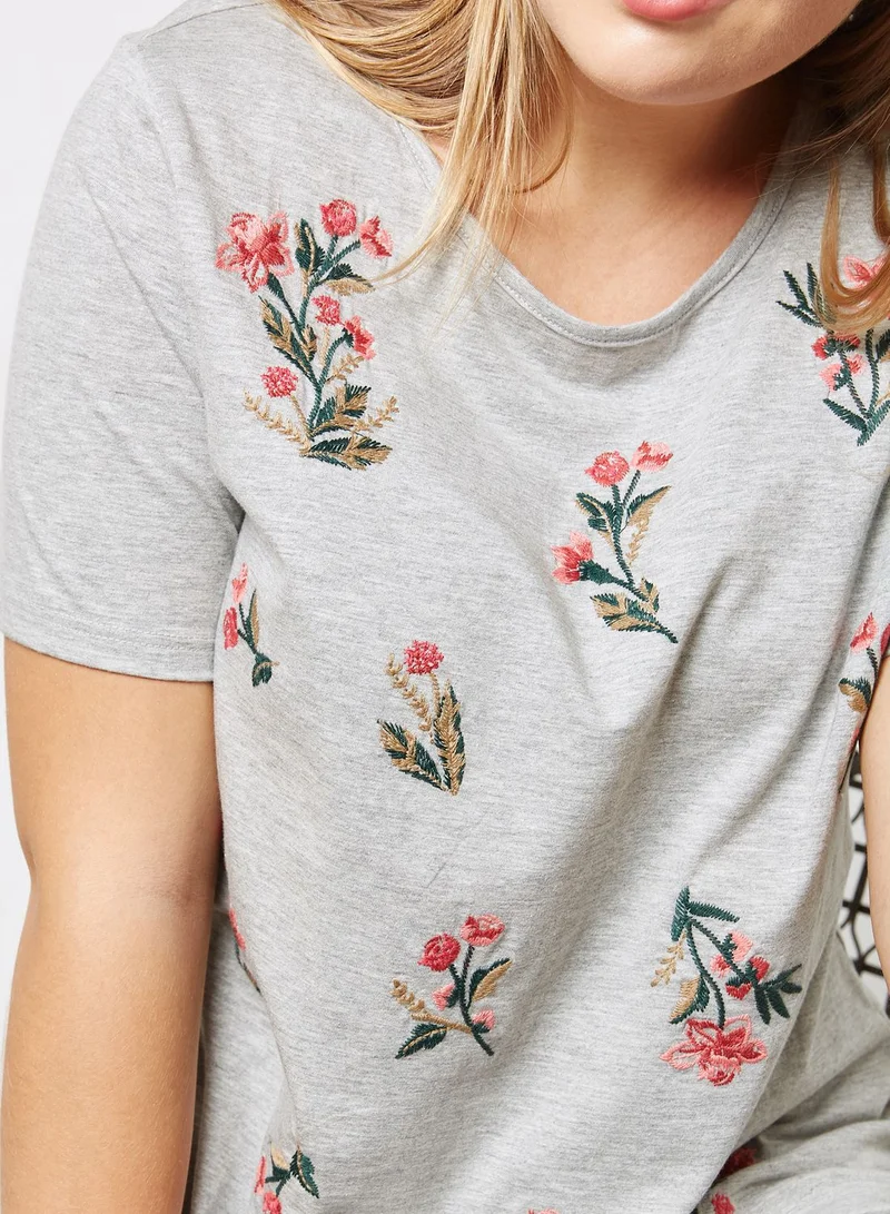 EVANS Embroidered Floral T-Shirt