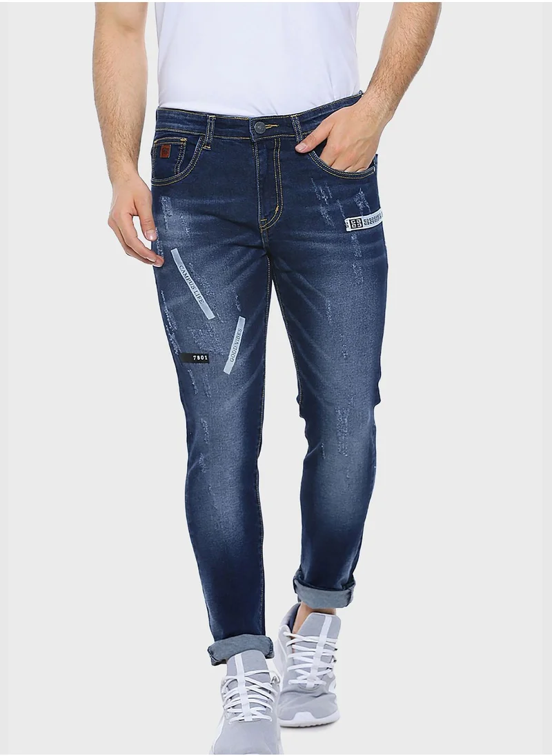Campus Sutra Distressed Slim Fit Jeans