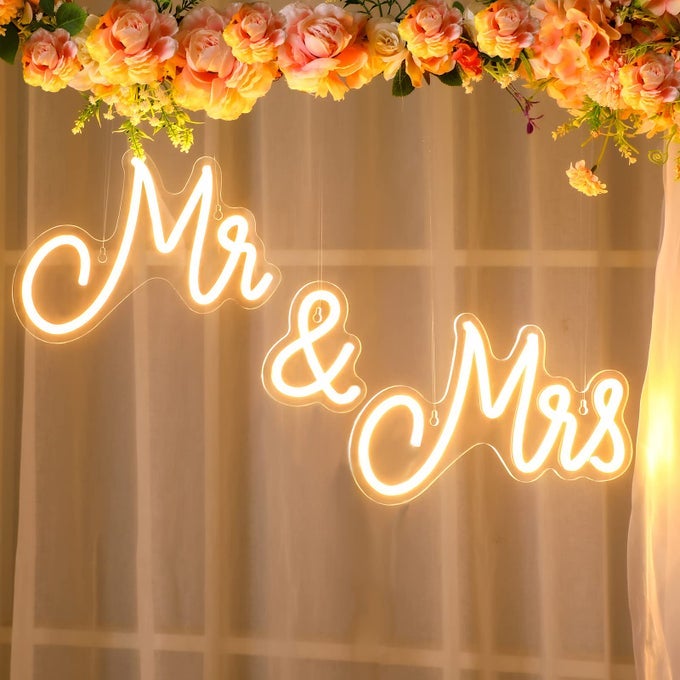 MR AND MRS NEON SIGN FOR WEDDING NEON LIGHT LED BACKDROP WALL DECOR USB WEDDING RECEPTION DECORATION GIFTS FOR ANNIVERSARY ENGAGEMENT BANQUET25 X 7 INCHESWARM WHITE