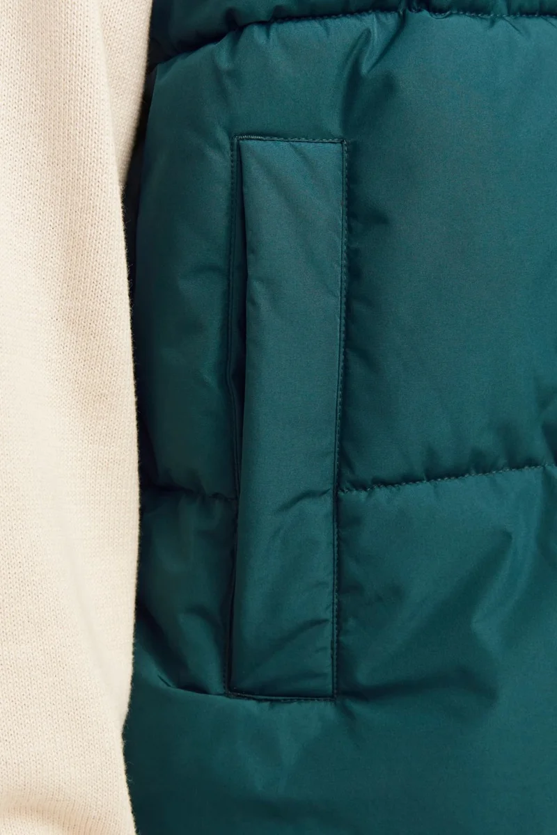 جاك & جونز Essentials Jjebradley Regular Fit Quilted Vest Men's Vest 12256981