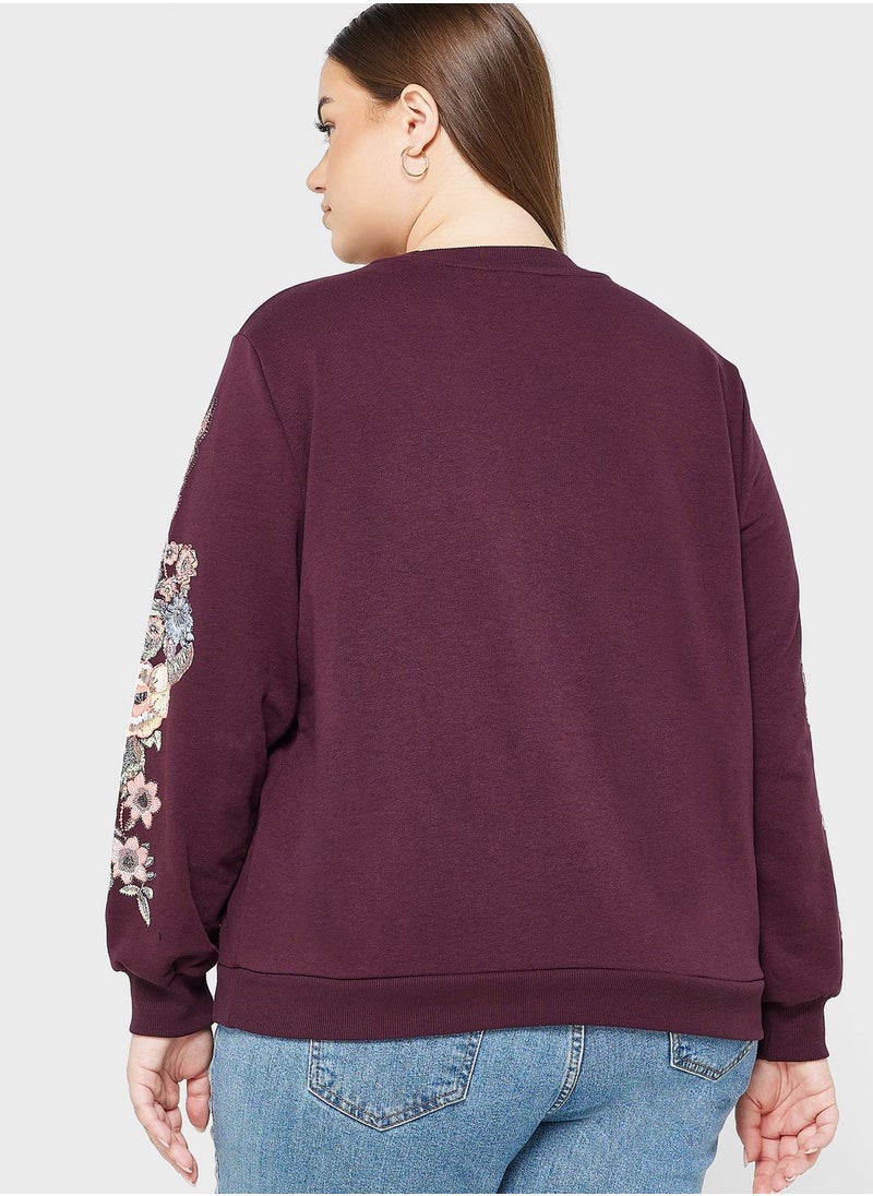 Only Carmakoma - Crew Neck Printed Sweatshirt - Image 1