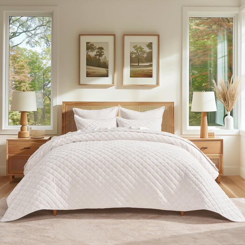 EVERGRACE Luxury Velvet Quilt Set King Size Diamond Quilted Lightweight Velvet Comforter for All Season Ultra Soft Oversized Bedspread Coverlet Bedding Set with 2 Pillow Shams Ivory White