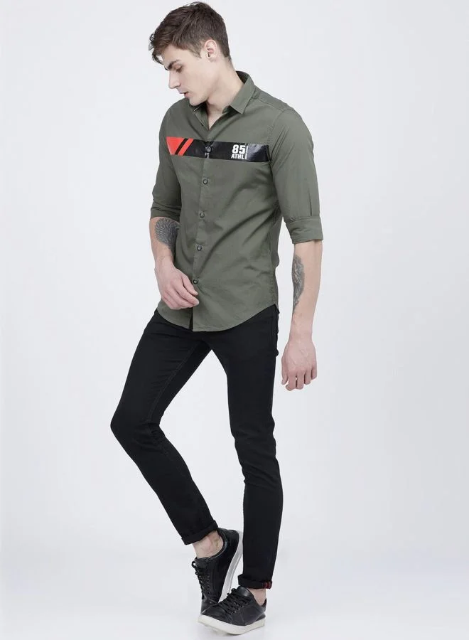 The Indian Garage Co Men Slim Fit Placement Print Full Sleeves Cutaway Collar Casual Shirt