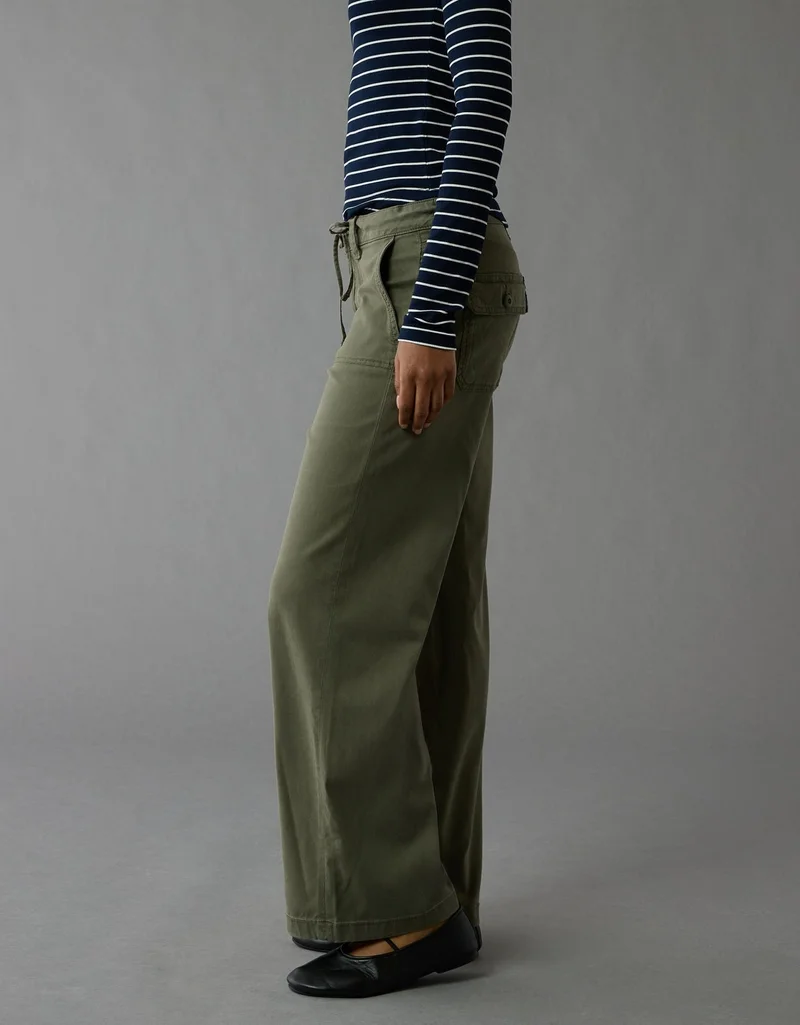 American Eagle AE Stretch Low-Rise Baggy Wide-Leg Pant