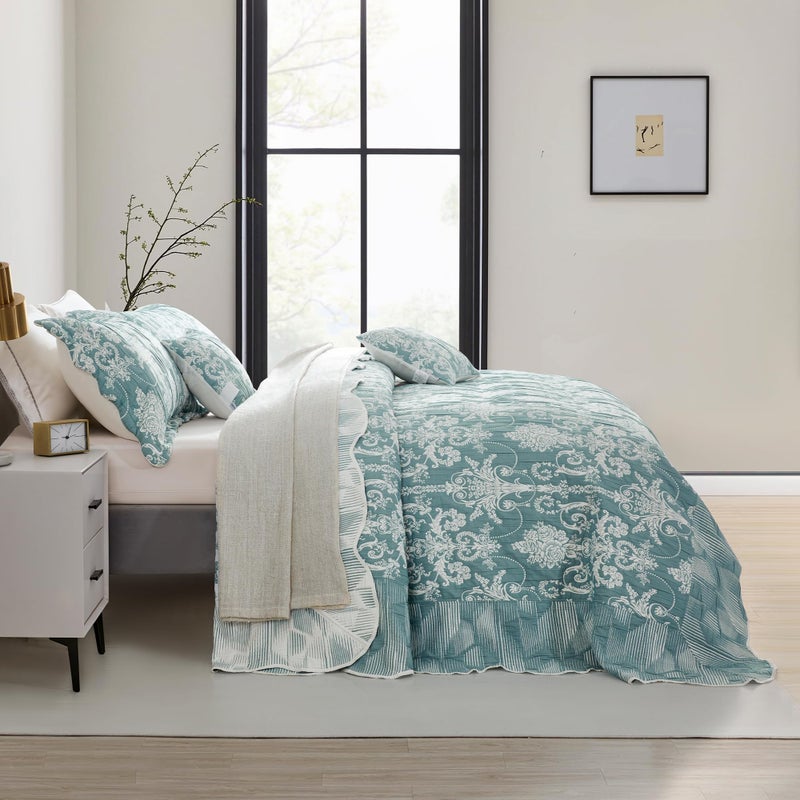 Blythease Oversized King Bedspread 128x120 Extra Wide, Jacquard Matelasse Damask Pattern Design, Lightweight, Reversible, 5 Piece, 100% Microfiber, Green - Image 5