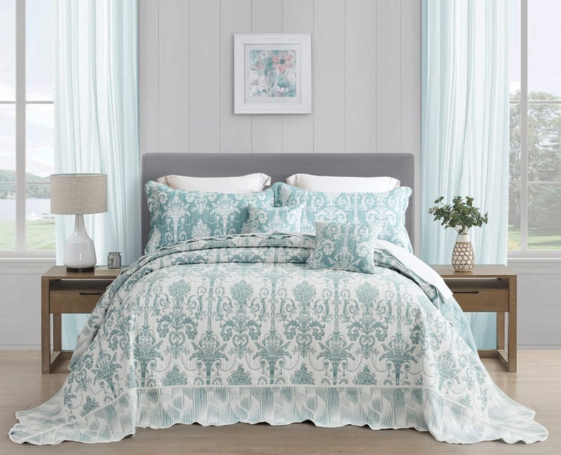 Blythease Oversized King Bedspread 128x120 Extra Wide, Jacquard Matelasse Damask Pattern Design, Lightweight, Reversible, 5 Piece, 100% Microfiber, Green - Image 3