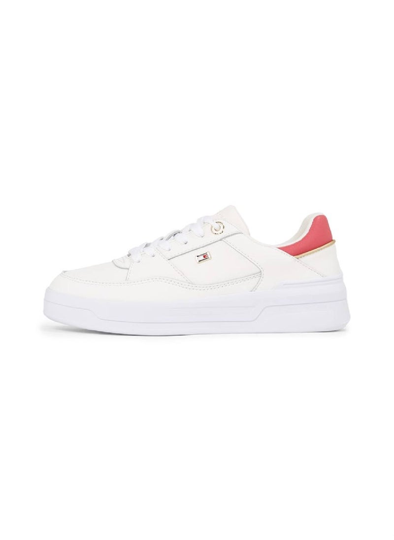 Women's Flag Logo Basketball Trainers - Leather, White - pzsku/Z422A6CCC6FBA77071EFFZ/45/_/1738741999/d912a591-f16f-47ee-a0b6-d6513bb82680
