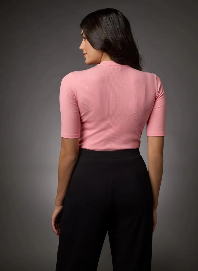 Zigzag Short Sleeve High Neck Rib Top- Peach Pink
