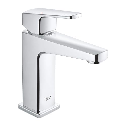 GROHE 23838000 Tallinn Single Hole SingleHandle Bathroom Faucet 12 GPM Chrome - Image 1