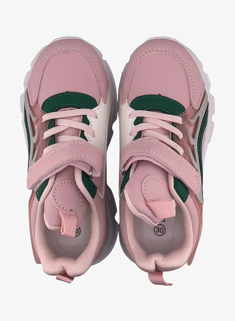 ستون أحذية للأطفال