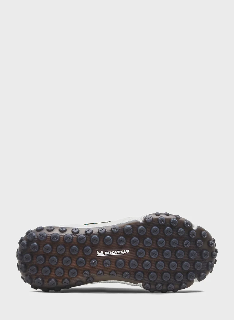 UNDER ARMOUR Hovr Summit Ft Cuff
